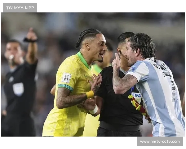 拉菲尼亚落选FIFA最佳阵：不在乎，评选无意义